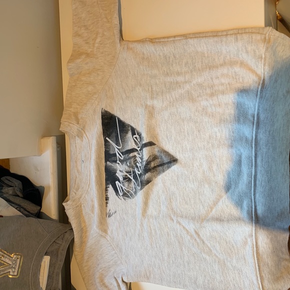 Sweater - Picture 2 of 3